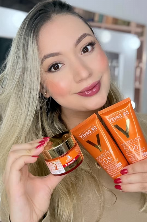 TRIO VITAMINA C PROTECTOR SOLAR + CREMA